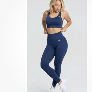 Blue Woman’s best leggings